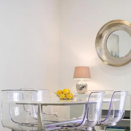 21 Townhouse In St Julians Apartament